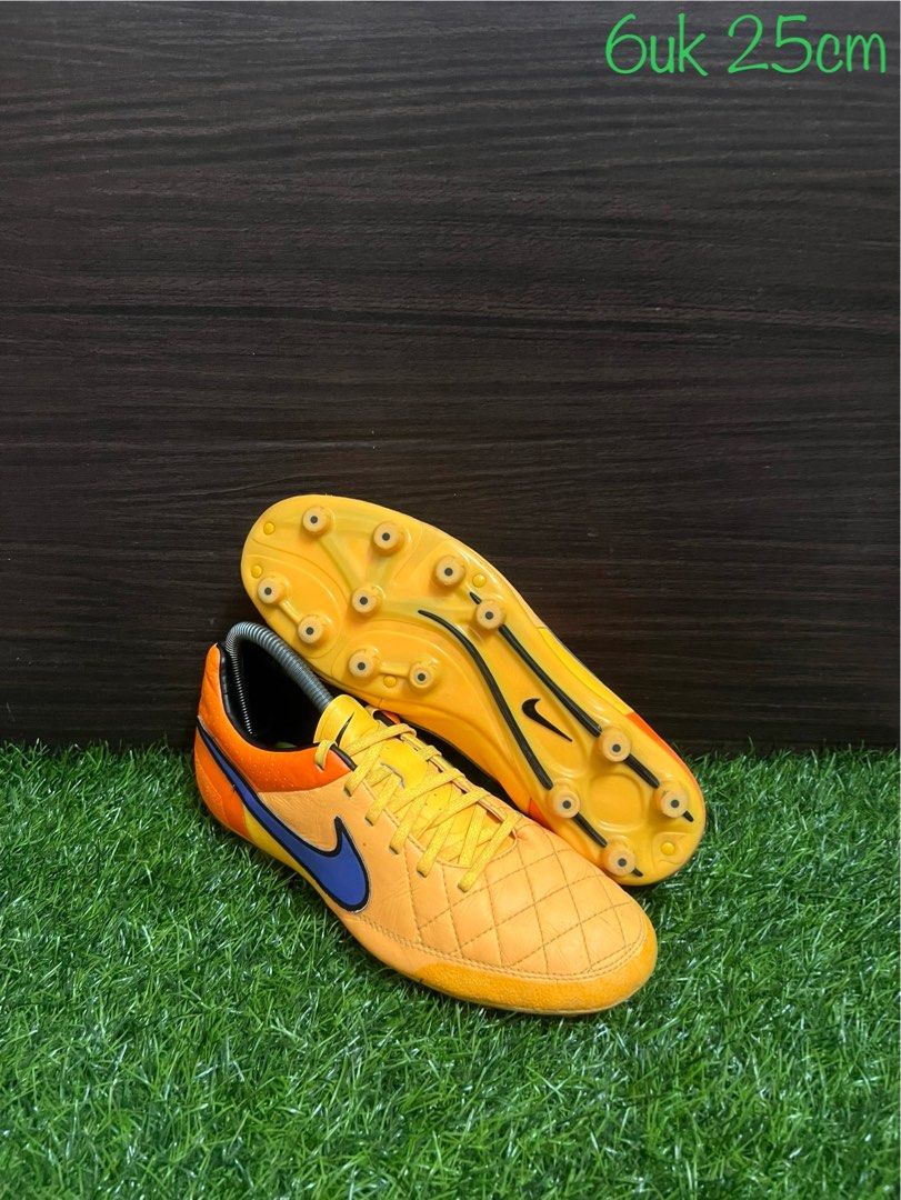 Kasut bola nike tempo deals