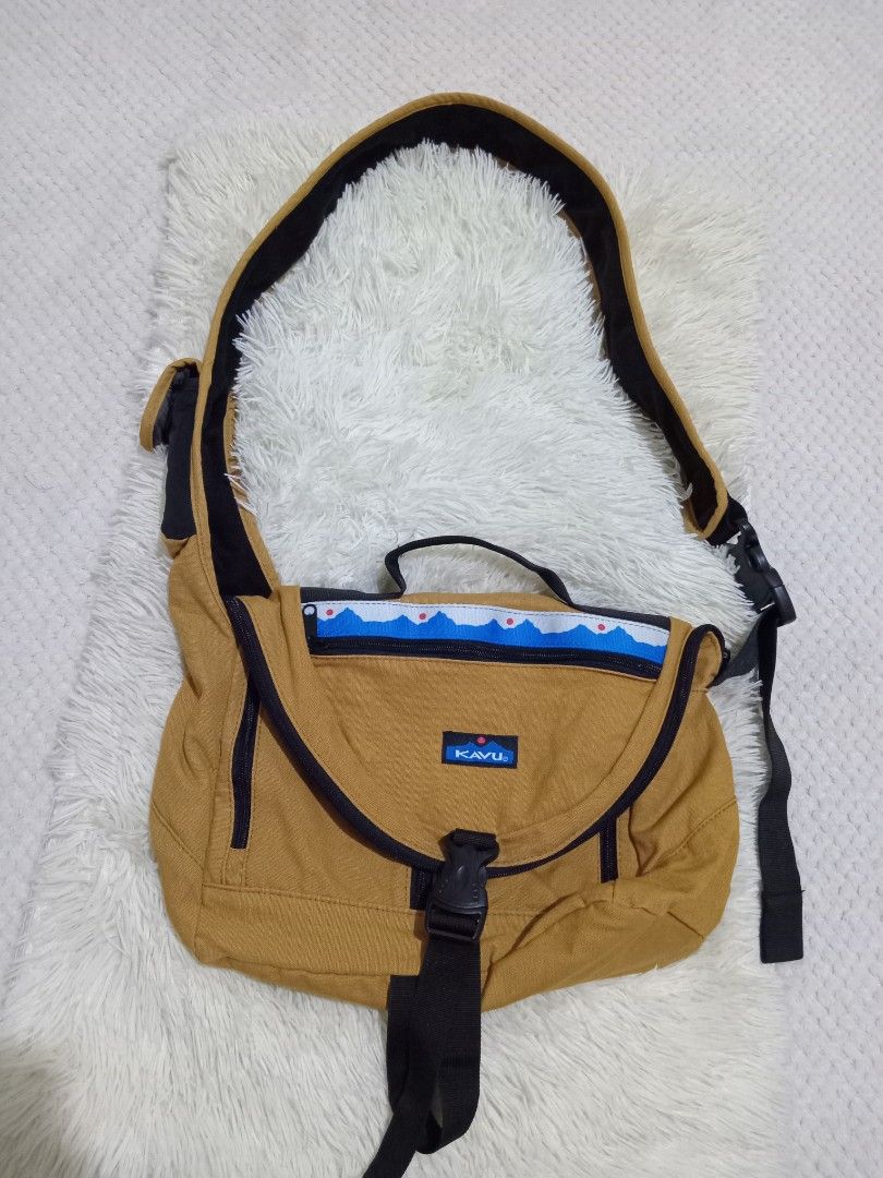 Kavu Bicoastal Bag Men s Fashion Bags Sling Bags on Carousell