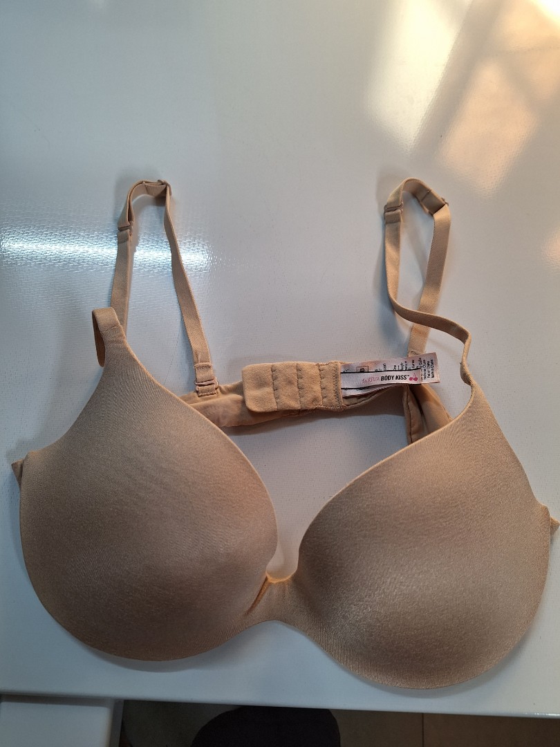 36d OLGA LACE BRA NOT PADDED WITH UNDERWIRE, Women's Fashion, Undergarments  & Loungewear on Carousell