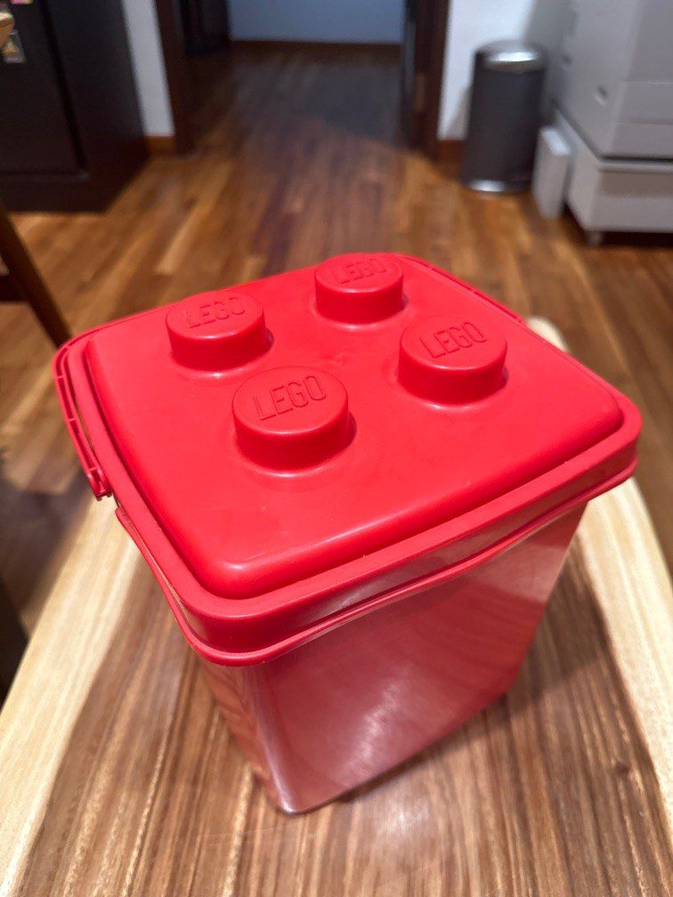 Lego Classic 1987 Red Bucket, Hobbies Toys, Memorabilia