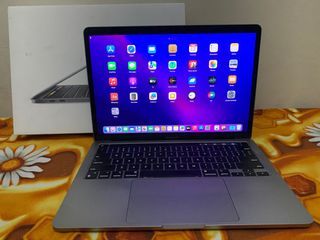 MacBook Pro M1 2020 13-inches 8GB Ram 256GB Storage