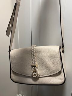 （分類：）位於 。 由 ivangmobile 提交（商品編號 1293496314，圖片 1）。簡介： 。