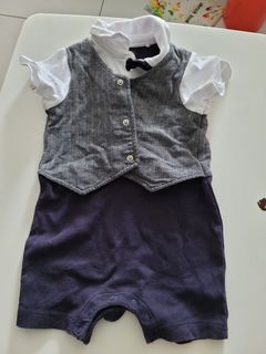 (Category: ) located in . Submitted by thrifty_find (Listing ID 1293354076, Image 1). Description: .