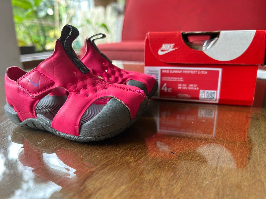 Nike Sunray Protect 2 Fuchsia Glow PRELOVED size 4C