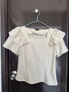 Office wear top / blouse with breastfeeding or nursing access