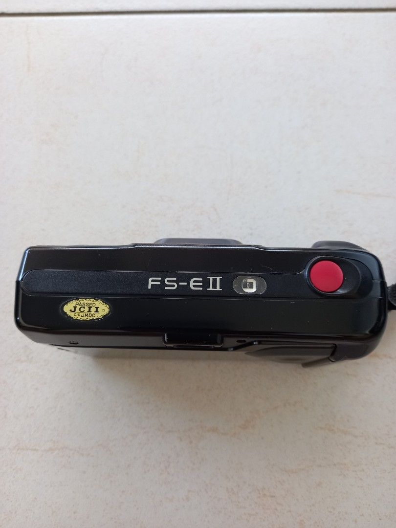 Old Camera (Category: Cameras) located in Kuala Lumpur. Submitted by fadz_chan (Listing ID 1293362452, Image 2). Description: .