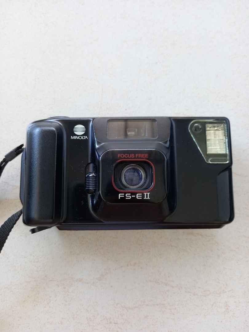 Old Camera (Category: Cameras) located in Kuala Lumpur. Submitted by fadz_chan (Listing ID 1293362452, Image 1). Description: .