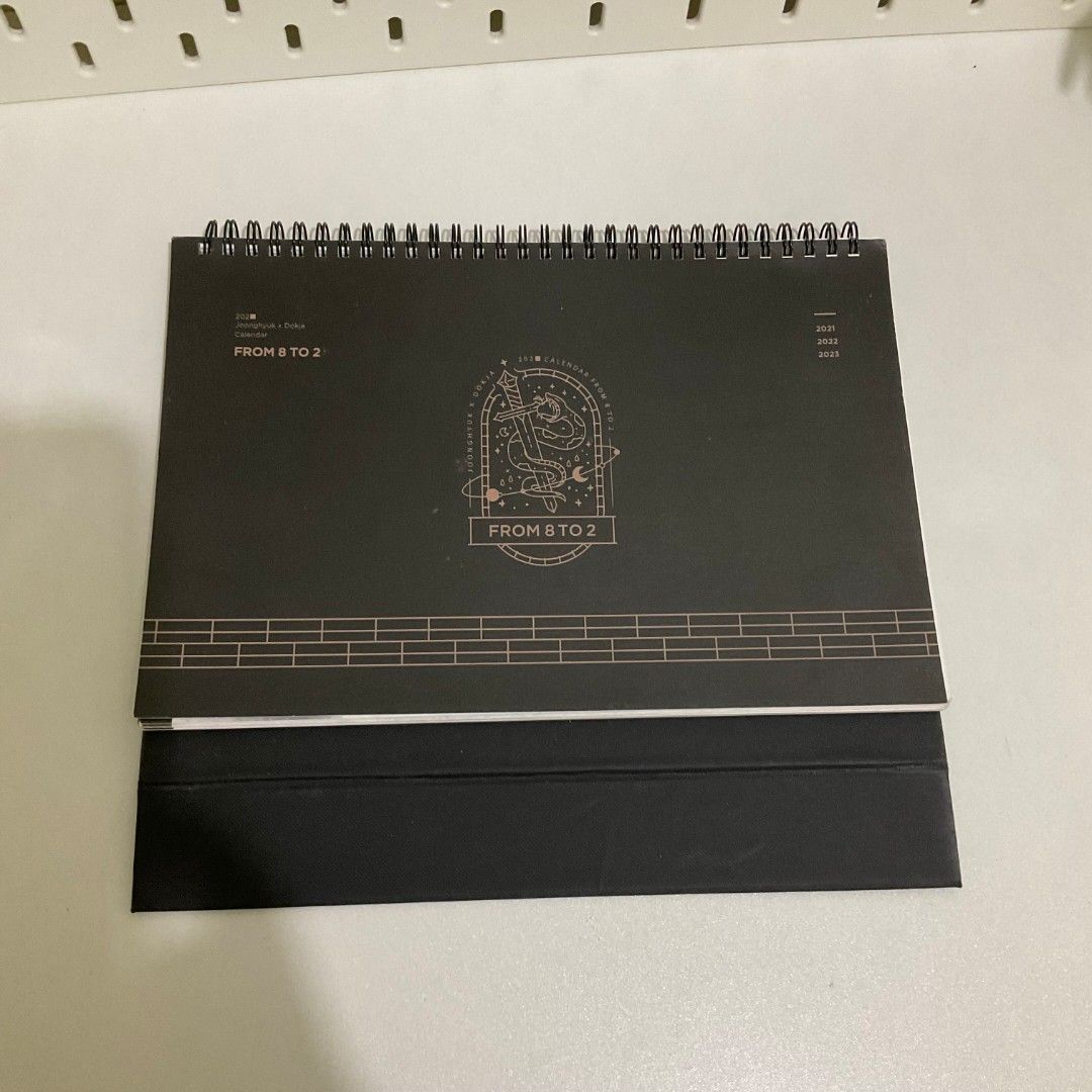 ORV Omniscient Reader Desk Calendar, Hobbies & Toys, Memorabilia