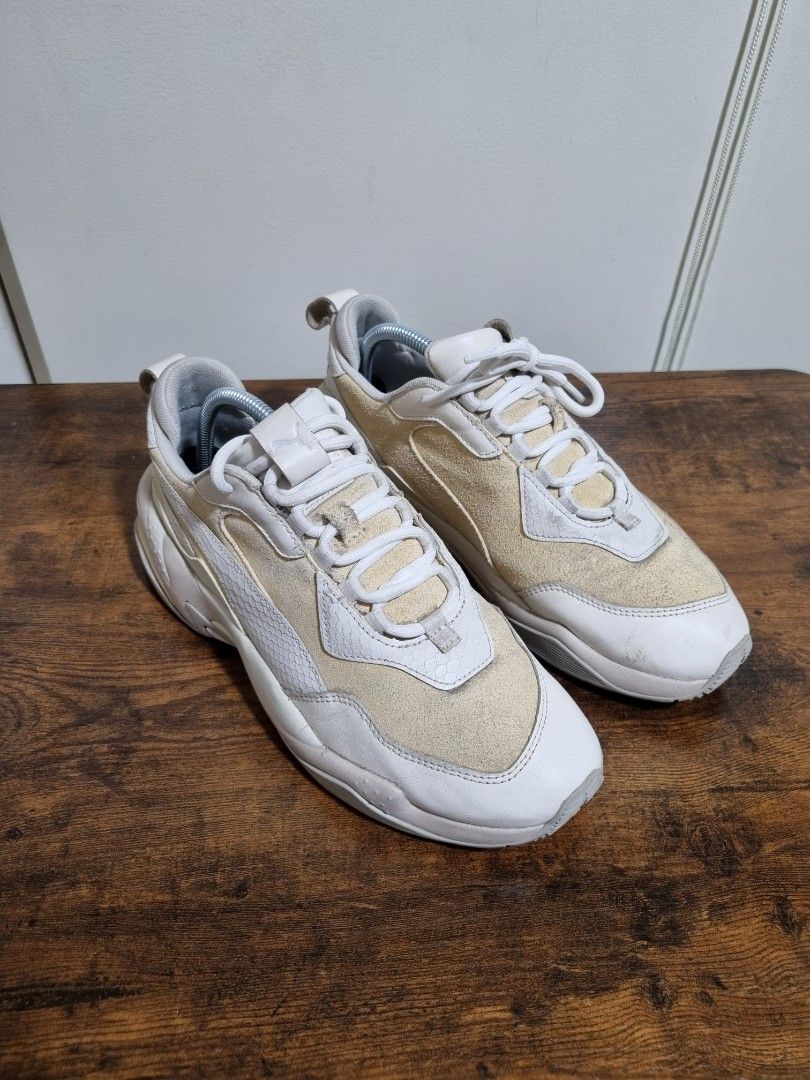 Puma Thunder Desert Chunky Sneakers Men s Fashion Footwear Sneakers on Carousell