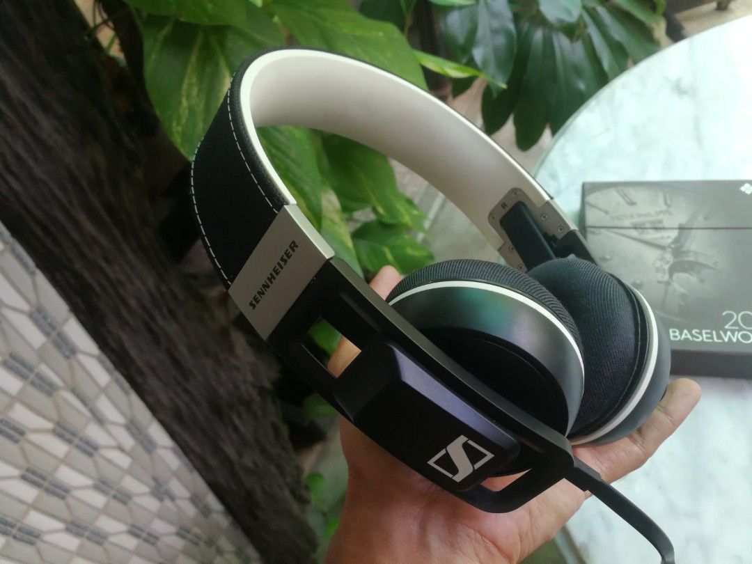SENNHEISER Urbanite Headphones, Audio, Headphones & Headsets on Carousell