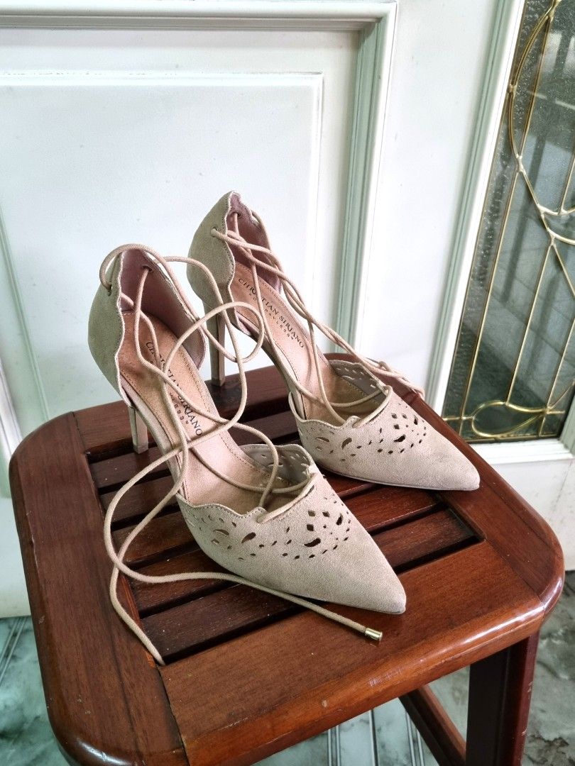 Sepatu High Heels Nude Christian Siriano Payless Beige Cream Strappy Tali Fesyen Wanita Sepatu di Carousell