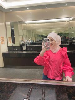 (Category: ) located in . Submitted by prelovedbysheraa_ (Listing ID 1293543956, Image 1). Description: .