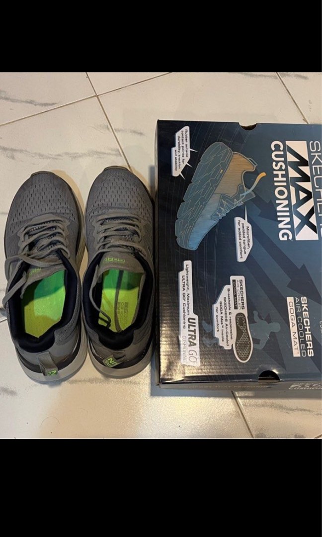 skechers ultra go max cushioning