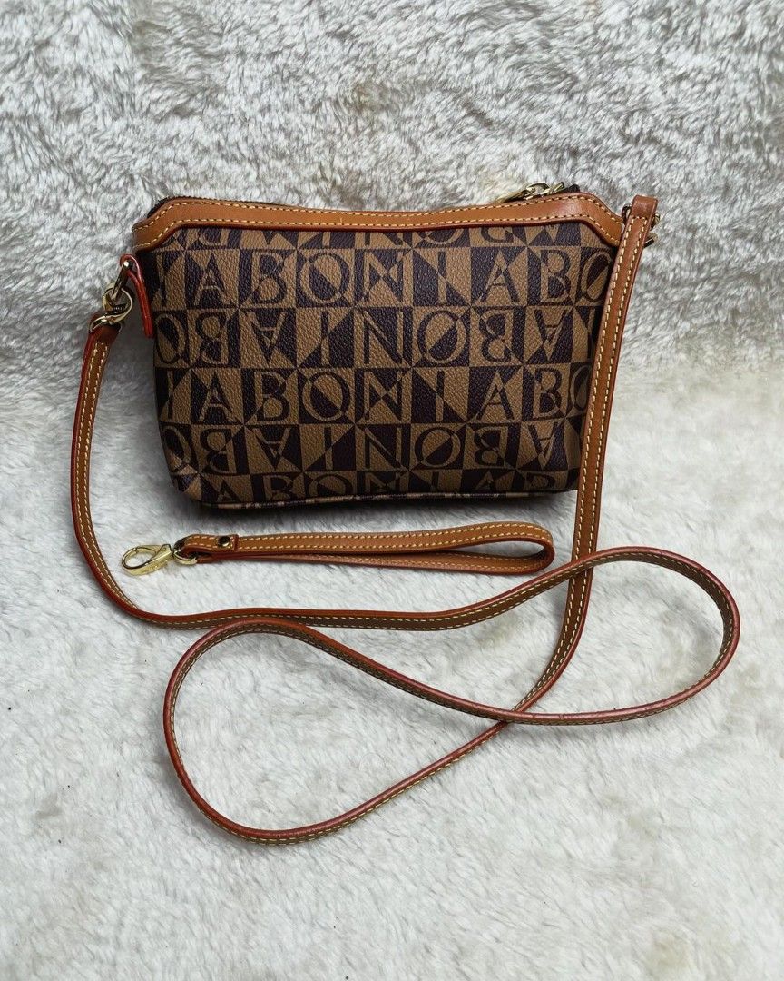 Sling bag Handphone wanita BONIA original