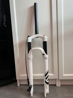 （分類：）位於 。 由 bismolee 提交（商品編號 1293382909，圖片 1）。簡介： 。