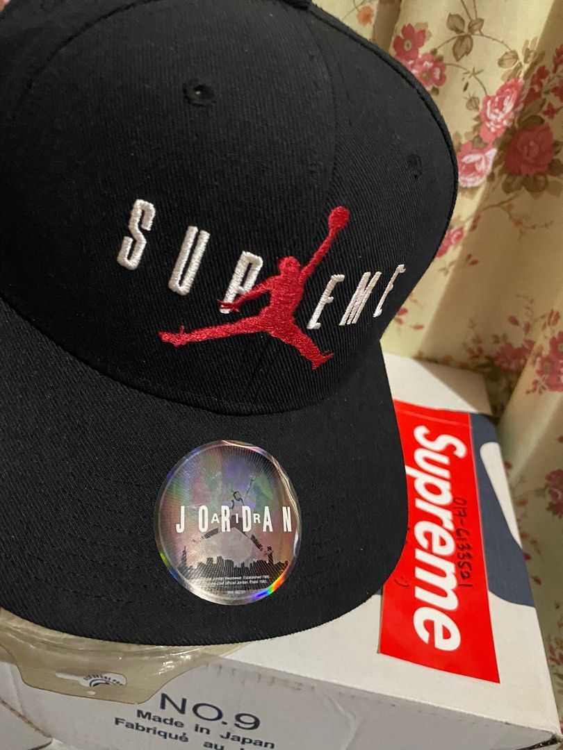 Supreme x Air Jordan Jumpman Snapback, Men's Fashion, Watches