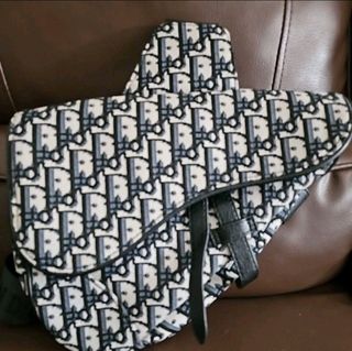 (Kategori: ) berada di . Dikirim oleh LuiStore (ID iklan 1293376110, Gambar 1). Deskripsi: .