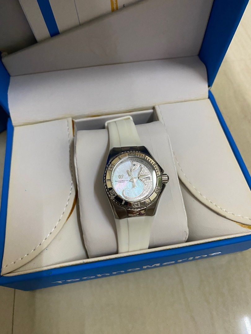 Technomarine Cruise Collection for Ladies (Category: Women's Watches) located in Taguig. Submitted by studio26 (Listing ID 1293379658, Image 3). Description: PLEASE READ THE ENTIRE POST TO SEE ANSWERS TO COMMON QUESTIONS. TechnoMarine Cruise Collection for Ladies Quartz Stainless steel and white silicone strap With box No flaws. Hardly used. LOCATION Taguig PAYMENT Cashless payment only. GCash or BPI. DELIVERY To be arranged and shouldered by buy