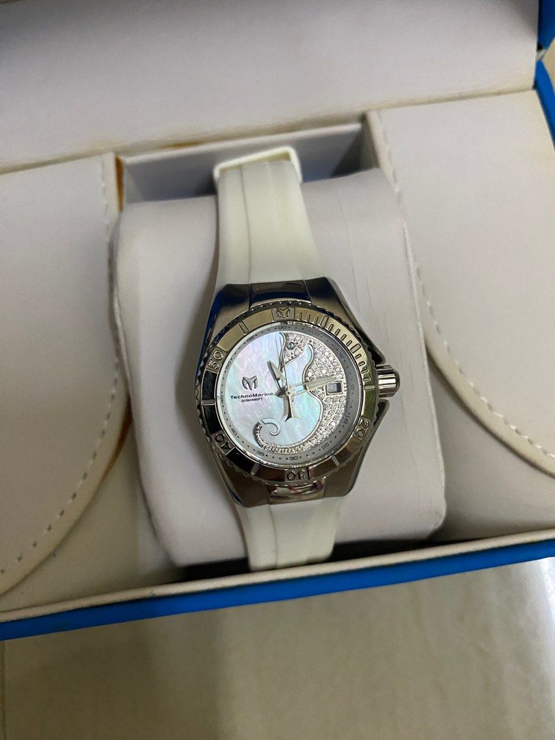 Technomarine Cruise Collection for Ladies (Category: Women's Watches) located in Taguig. Submitted by studio26 (Listing ID 1293379658, Image 2). Description: PLEASE READ THE ENTIRE POST TO SEE ANSWERS TO COMMON QUESTIONS. TechnoMarine Cruise Collection for Ladies Quartz Stainless steel and white silicone strap With box No flaws. Hardly used. LOCATION Taguig PAYMENT Cashless payment only. GCash or BPI. DELIVERY To be arranged and shouldered by buy