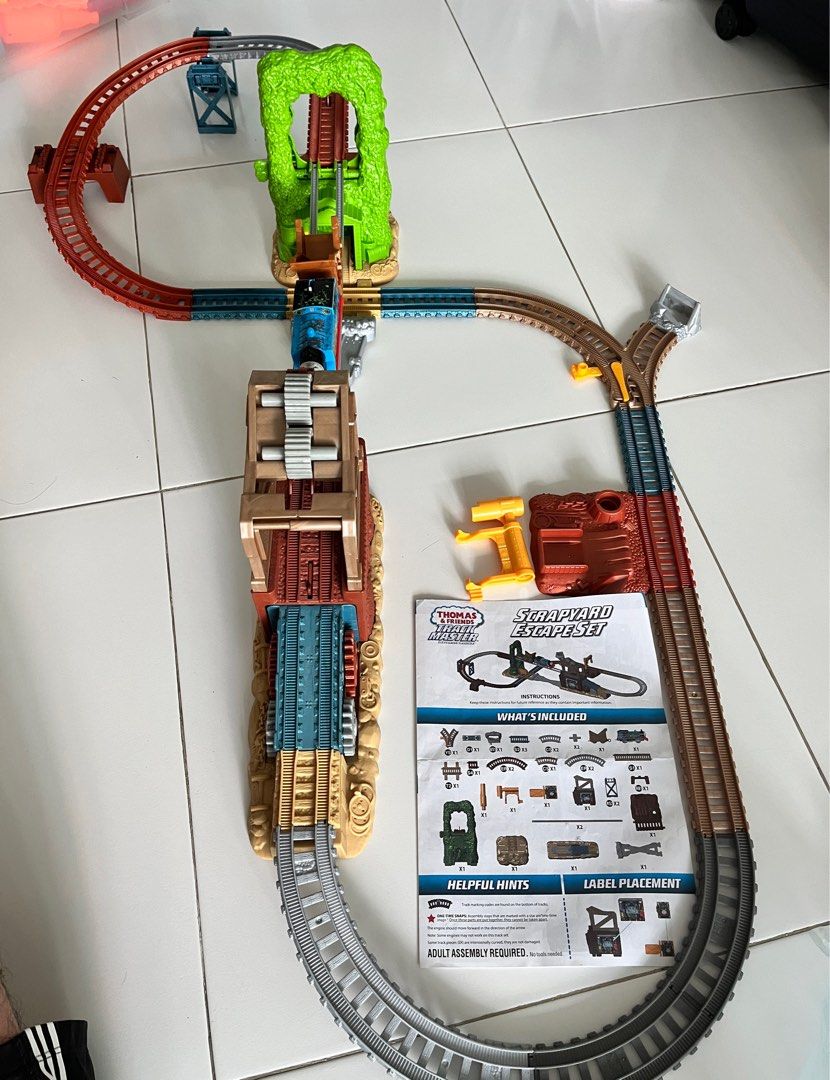Scrapyard escape set thomas top