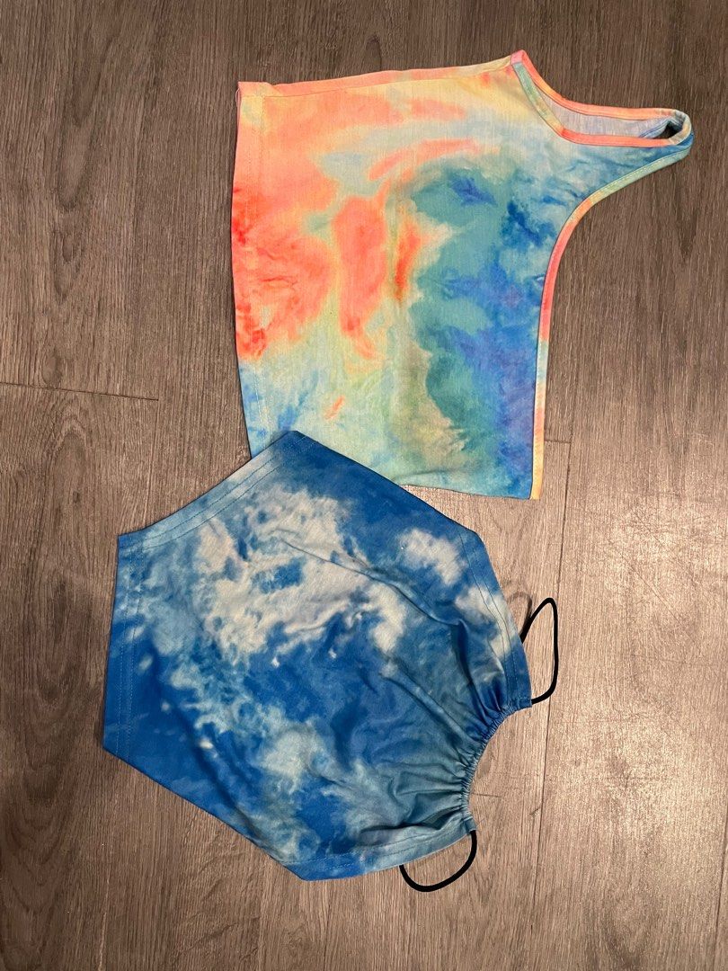 Tie dye crop top (Category: Others Tops) located in Pasig City. Submitted by daph29 (Listing ID 1293397245, Image 1). Description: .