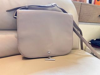 （分類：）位於 。 由 joyjoyha 提交（商品編號 1293429020，圖片 1）。簡介： 。