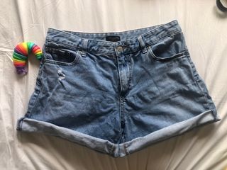 (Category: ) located in . Submitted by mumganics (Listing ID 1293353949, Image 1). Description: .
