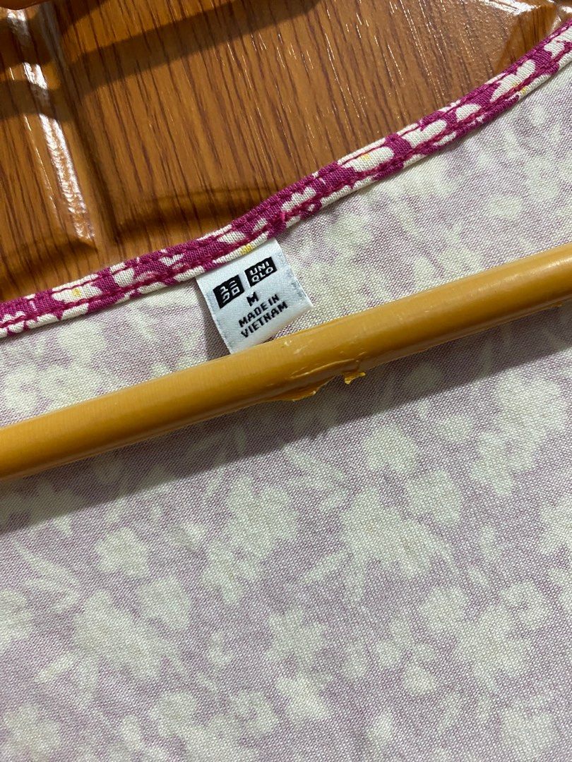 Uniqlo Preloved Dress (Category: Dresses) located in Pasay City. Submitted by seishoppe (Listing ID 1293407051, Image 3). Description: Selling my preloved Uniqlo dress. Good as new. Used only a few times. Decluttering. SF shouldered by buyer MOP: Gcash/Maya.