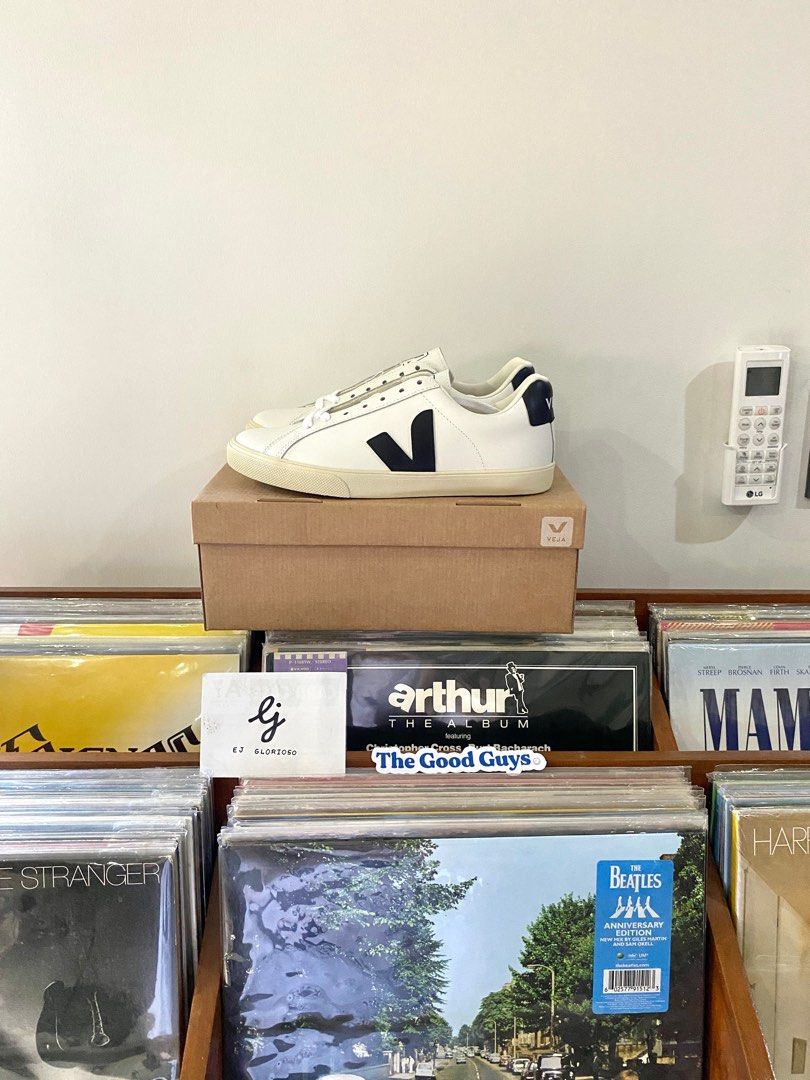 Esplar leather white black store
