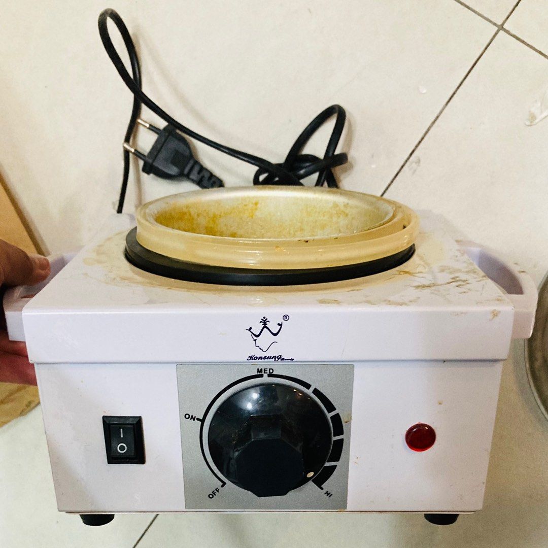 Wax Heater Warmer Depilatory Wax Machine (Category: Body Care) located in Pasig City. Submitted by buyanne (Listing ID 1293525719, Image 2). Description: Single Pot Wax Heater Warmer Depilatory Wax Machine Salon Use Ok 💰What’s your budget? 📦Shipping shouldered by buyer 🤗RFS: Decluttering/Fundraising 💸MOP: BPI, BDO, GCash, Maya 👌Serious buyers, pls make an offer 💰SAVE MORE if you bundle with 1 or more items!!! ✅ Shipped same day or next upon