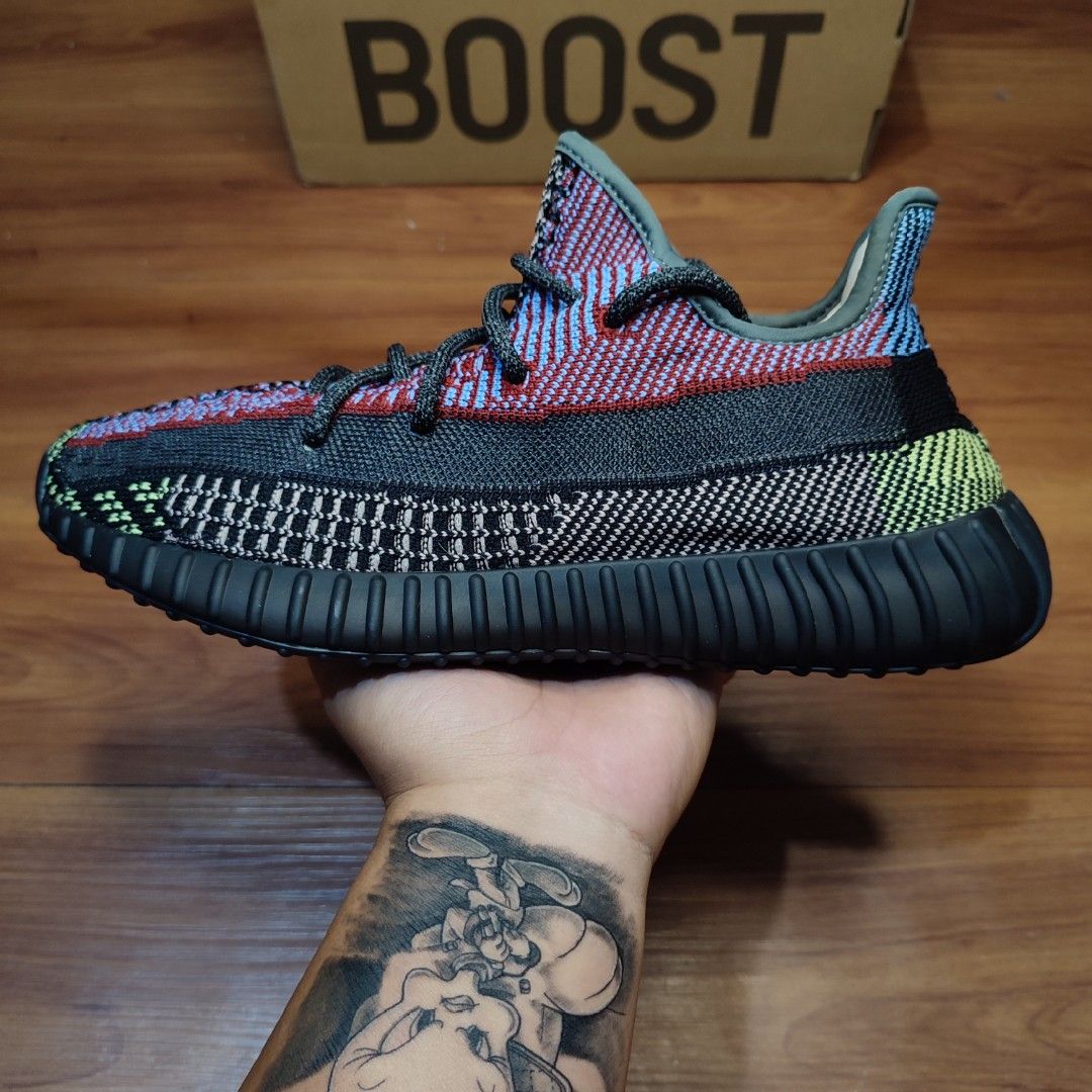 Harga hotsell yeezy yecheil
