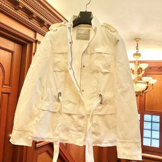ZARA Jacket Coat White with zipper (similar Lacoste)