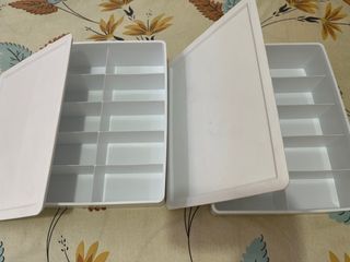 10 slots grid Organizer with cover