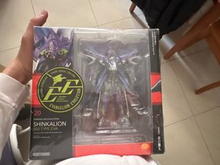 （分類：）位於 。 由 greenappleface 提交（商品編號 1293709012，圖片 1）。簡介： 。
