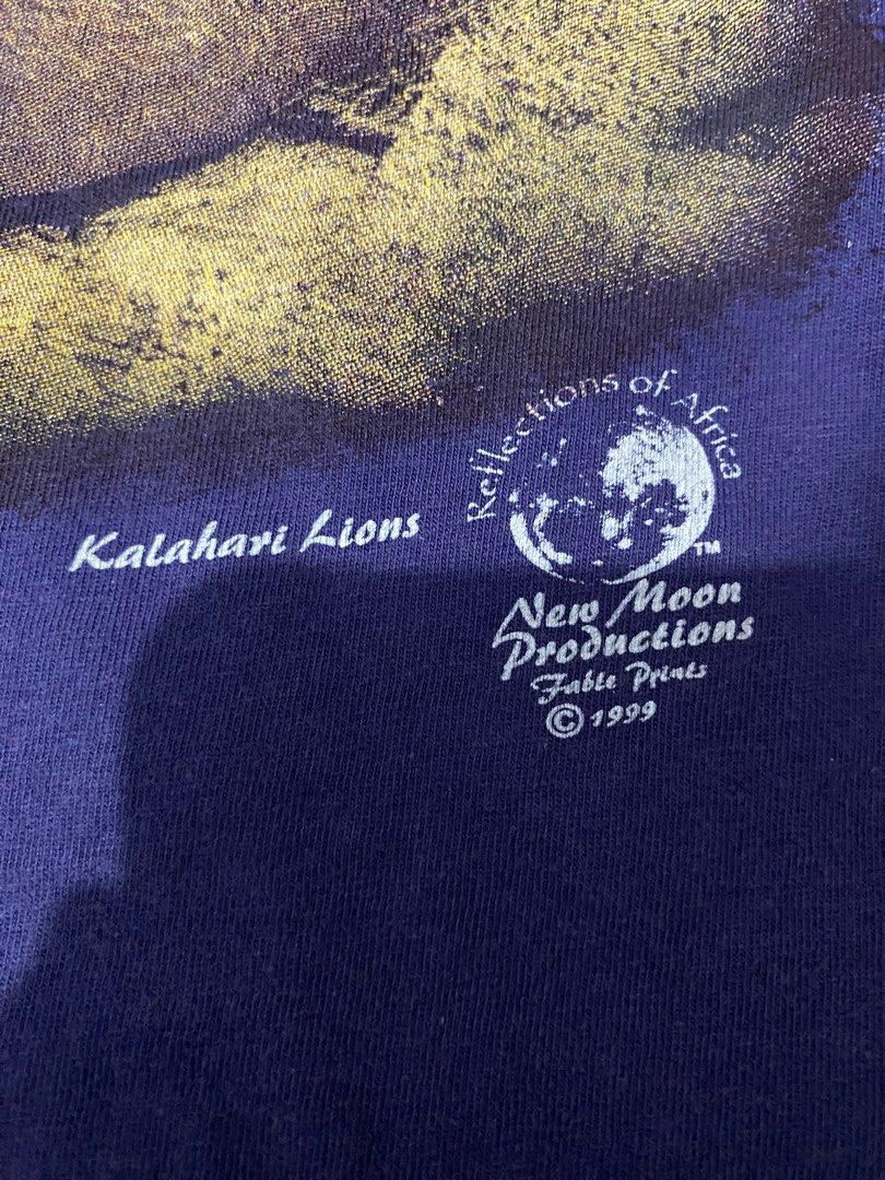 Animal tee (Category: Activewear) located in Mexico. Submitted by iseemiyakee. (Listing ID 1293585456, Image 3). Description: Size Large Width 23.5 Length 27.5 No issue .