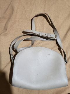 APC sling bag