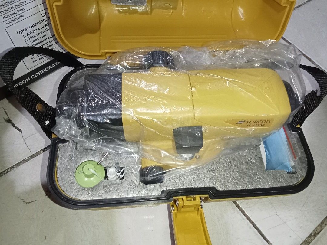 Auto level Topcon AT-B4 (Category: Construction Tools & Equipment) located in Manila. Submitted by ecalnerjef66032 (Listing ID 1293570095, Image 1). Description: Auto level Topcon AT-B4 Complete package Tripod single lock levelling bubble Reflector vest dash Cleaner Rain Cover Educational cd Measure tape Compass Calibration certificate 1year warranty with Special freebies Company: Jammybox Bbc Geoinstrument address: .Z square mall Del Monte Quezo
