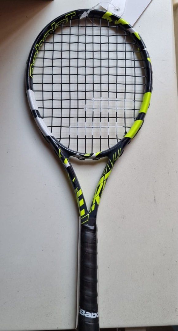 Babolat Mini Tennis Racquet latest current!, Hobbies & Toys
