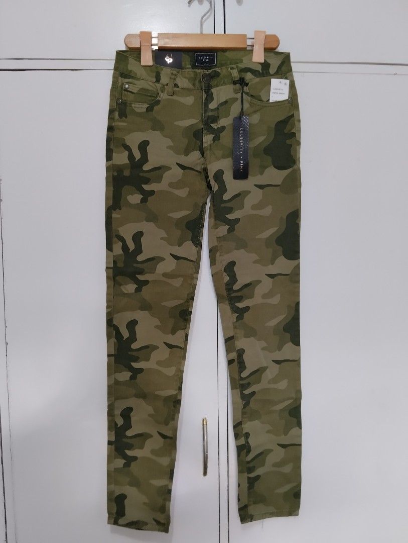Brand New CELEBRITY PINK Green Camouflage Print Skinny Jeans Camo Size 26 XS Small Women s Fashion Bottoms Jeans on Carousell