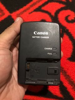 Canon CG-800 base unit charger