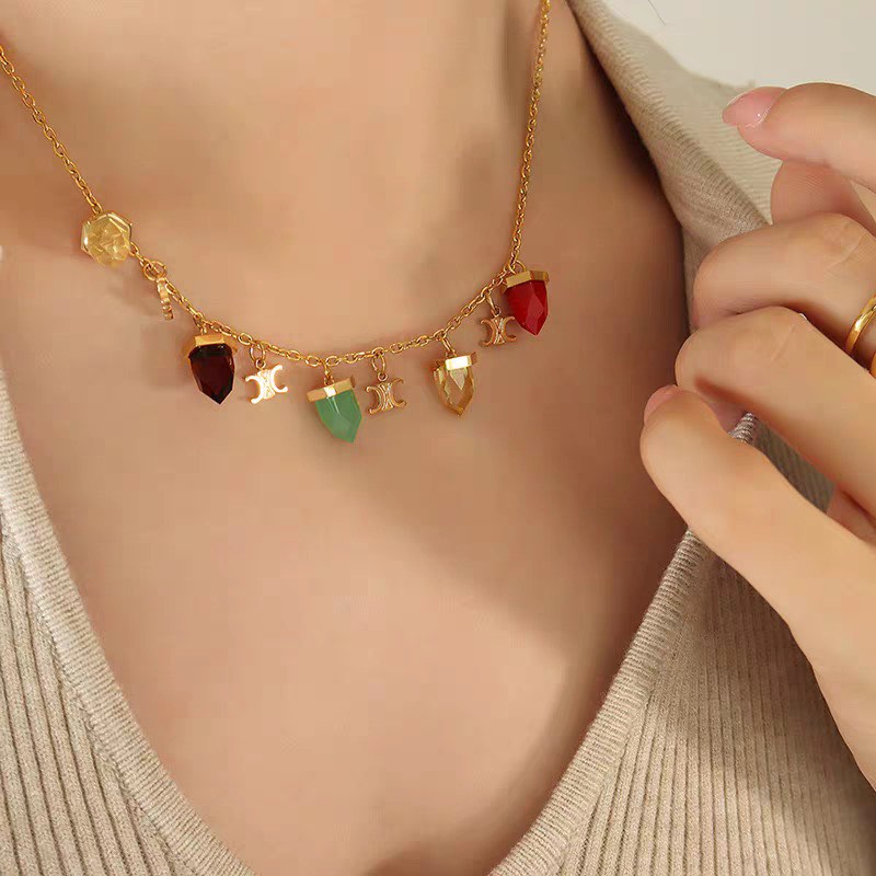 CELINE Triomphe Mini Triomphe Necklace | Celine necklace (gold) –  LondonKelly 英國名牌代購