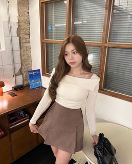 （分類：）位於 。 由 mydiaryyy 提交（商品編號 1293625855，圖片 1）。簡介： 。