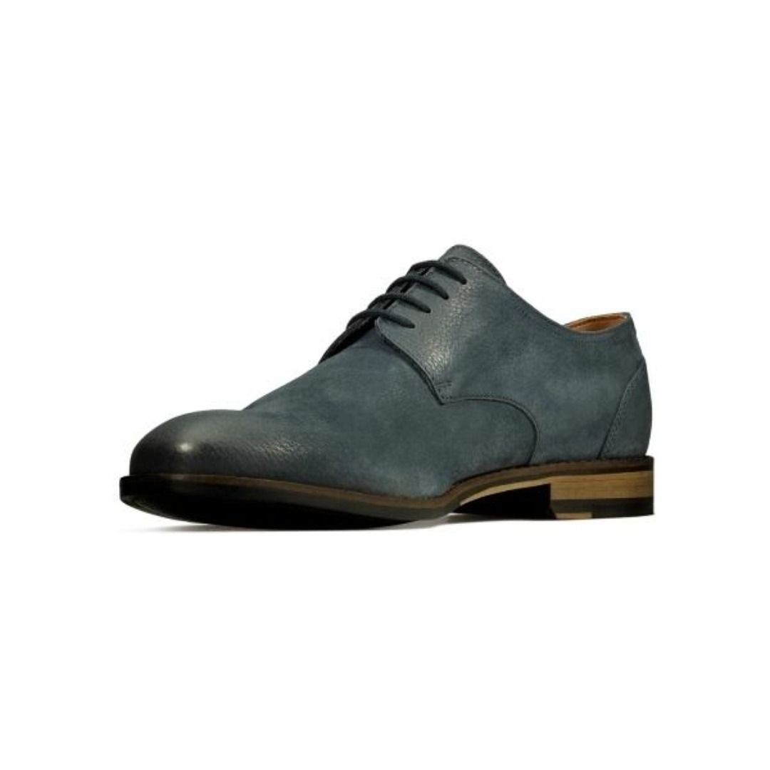 Clarks flow plain clearance
