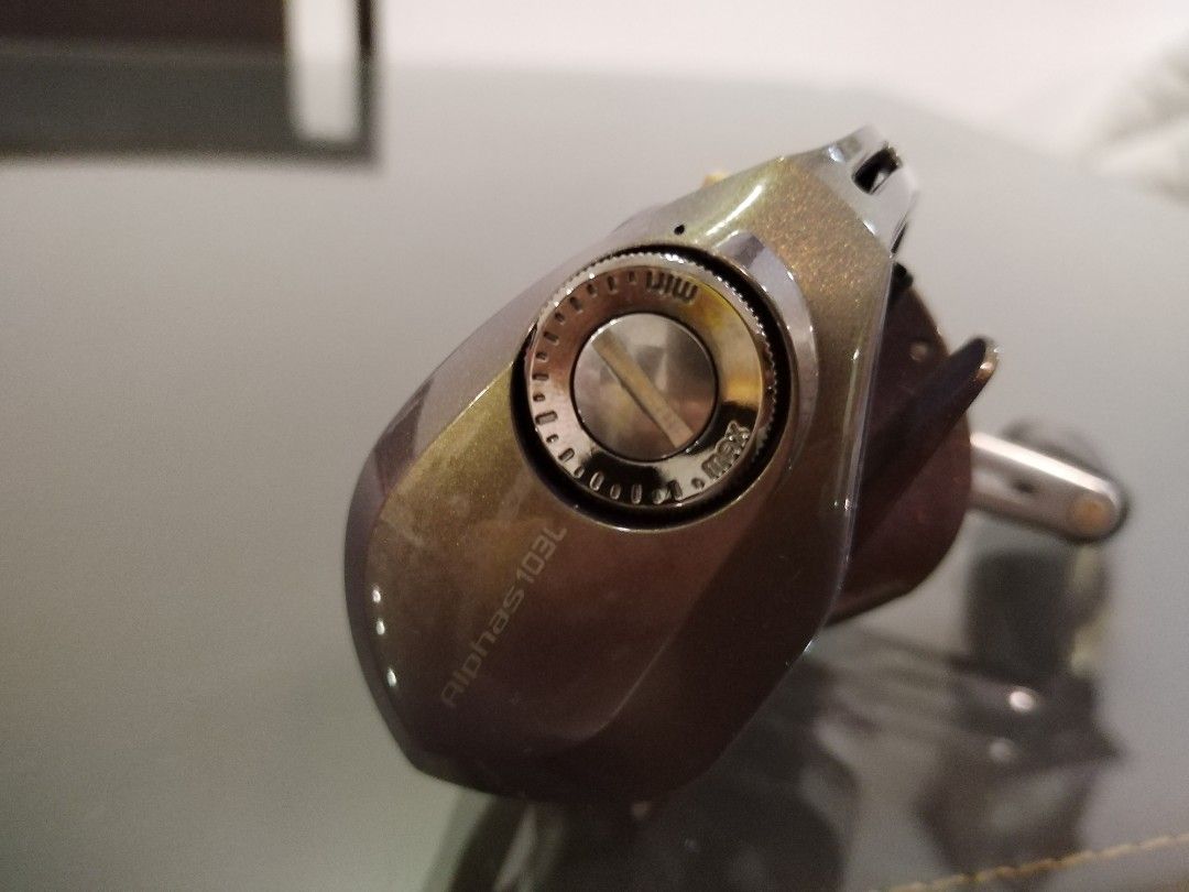 Daiwa alphas purple 103 Japan, Sports Equipment, Fishing on Carousell