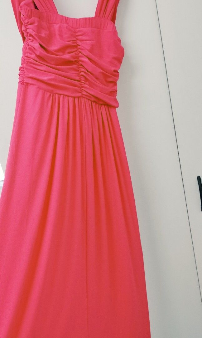 Dressed (Category: Evening Dresses & Gowns) located in Kuala Lumpur. Submitted by tf_store (Listing ID 1293598490, Image 3). Description: -sesuai size S (36-38) - style, cantik.. - jual sebab nk clearkan almari.. - pelbagai jenis baju (boleh lihat di listing saya. -nak sekali kan postage pon boleh.. just inform.. Fast respon wasap saya:- 011...3525..5204.