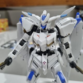 (Category: ) located in . Submitted by figurecollects (Listing ID 1293614286, Image 1). Description: .