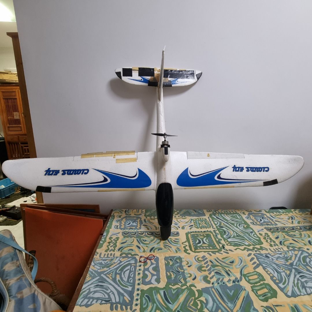 Clouds fly rc new arrivals plane