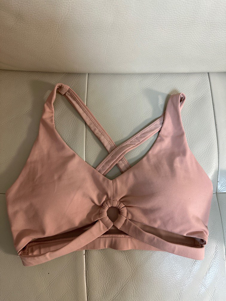 Under armour Armour High Crossback compression sports bra XL brand new, 女裝,  運動服裝- Carousell