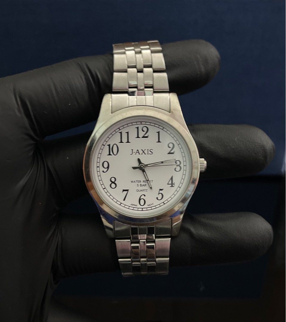 J Axis Watch