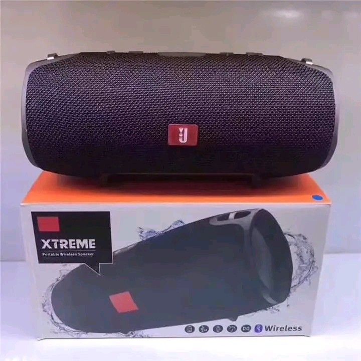 JBL EXTREME (Category: Soundbars, Speakers & Amplifiers) located in Manila. Submitted by saguittarian06 (Listing ID 1293737894, Image 3). Description: JBL XTREME reseller 450php Open for cod delivery🚚 Around metro manila lalamove delivery 🚚.